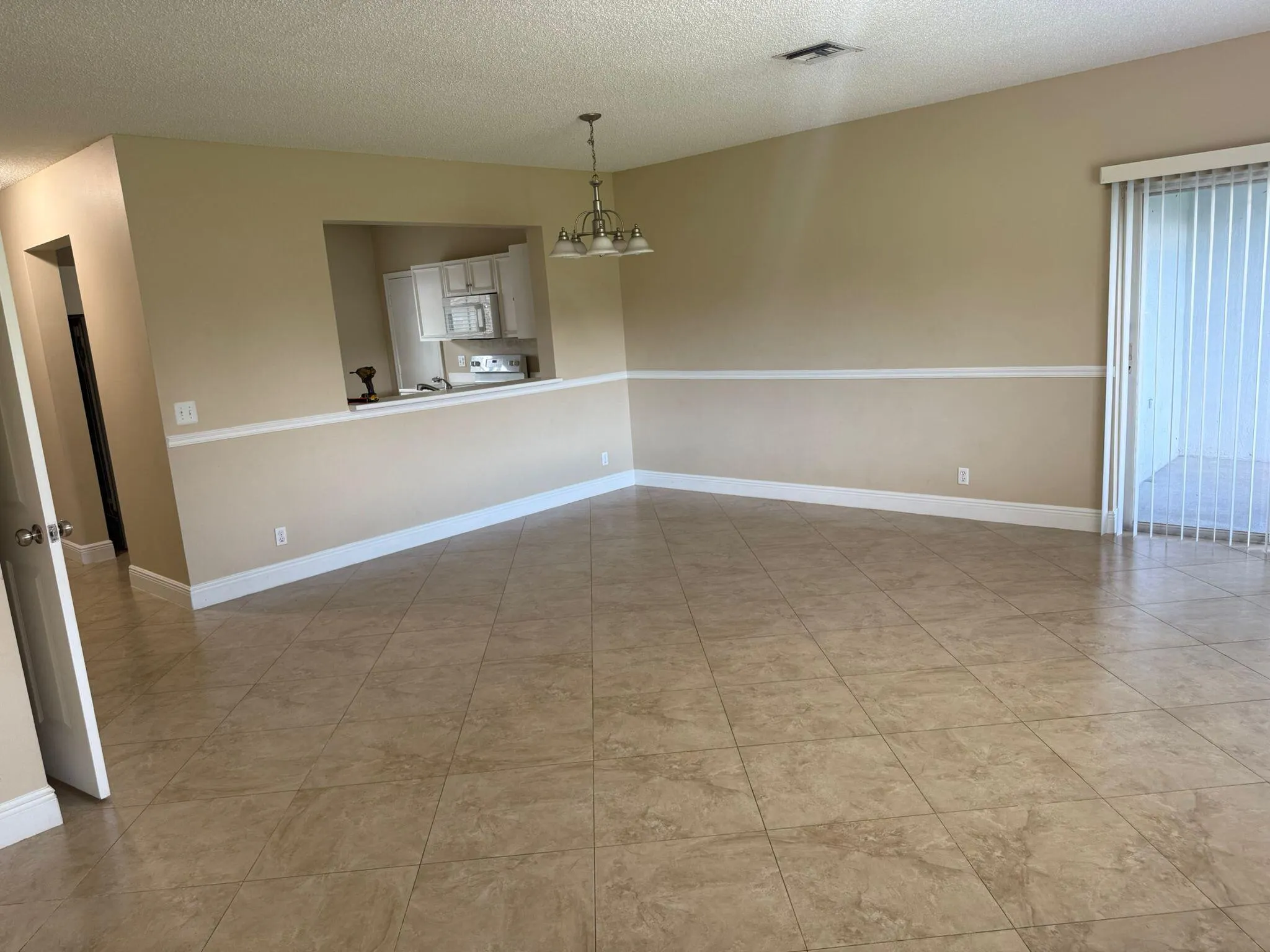 9661 Santa Rosa Drive