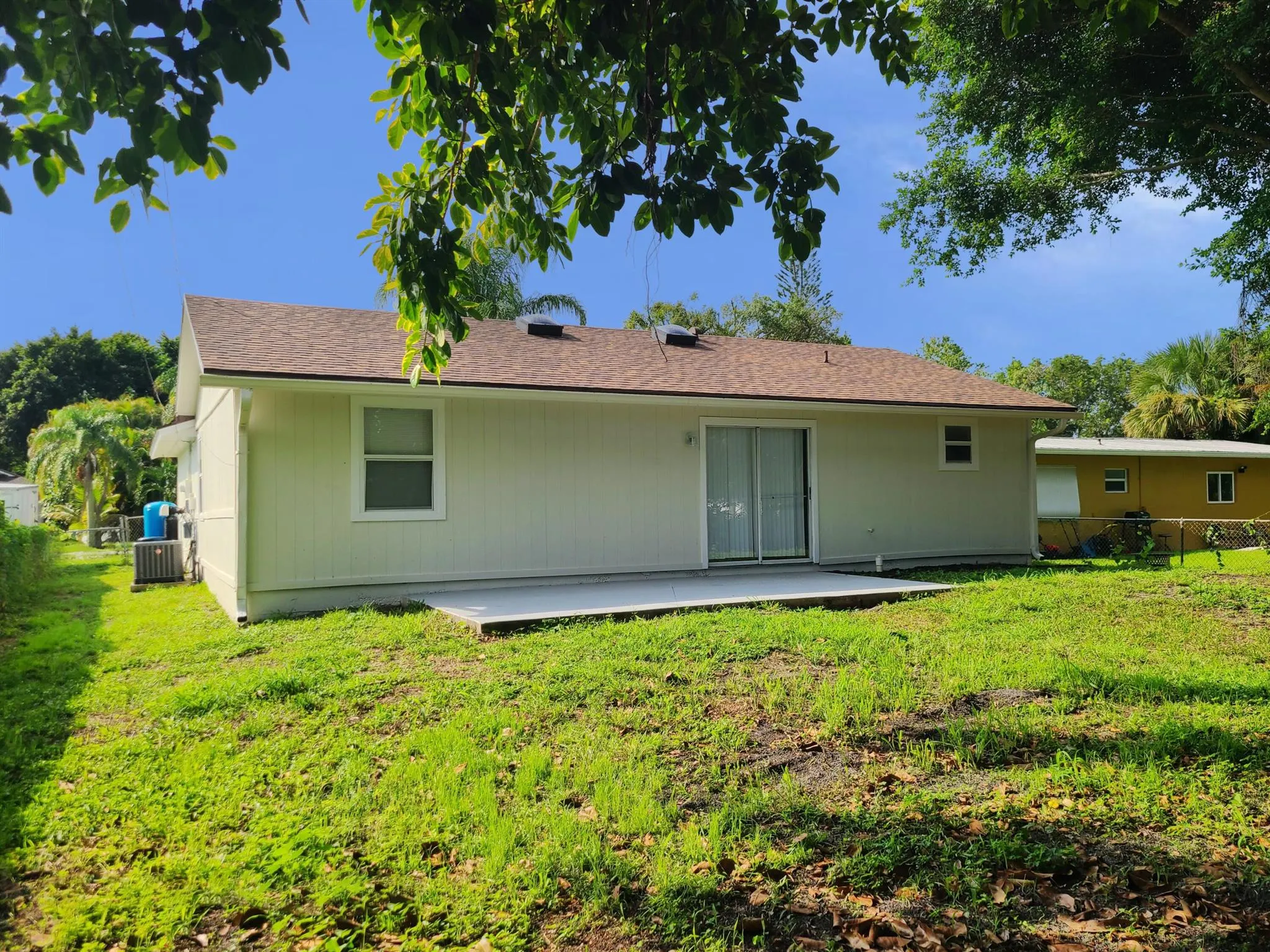 3127 SE Orchid Street