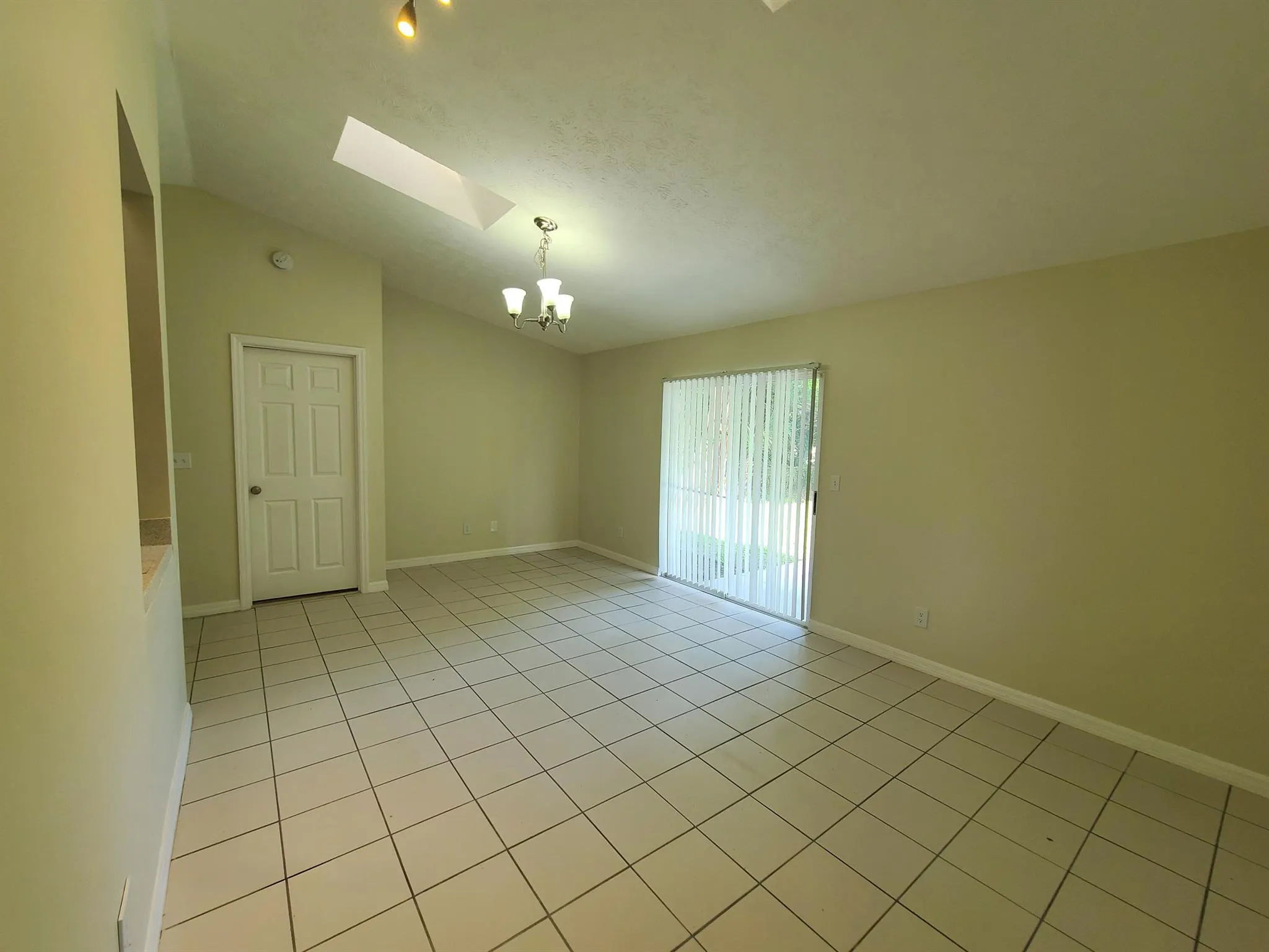 3127 SE Orchid Street