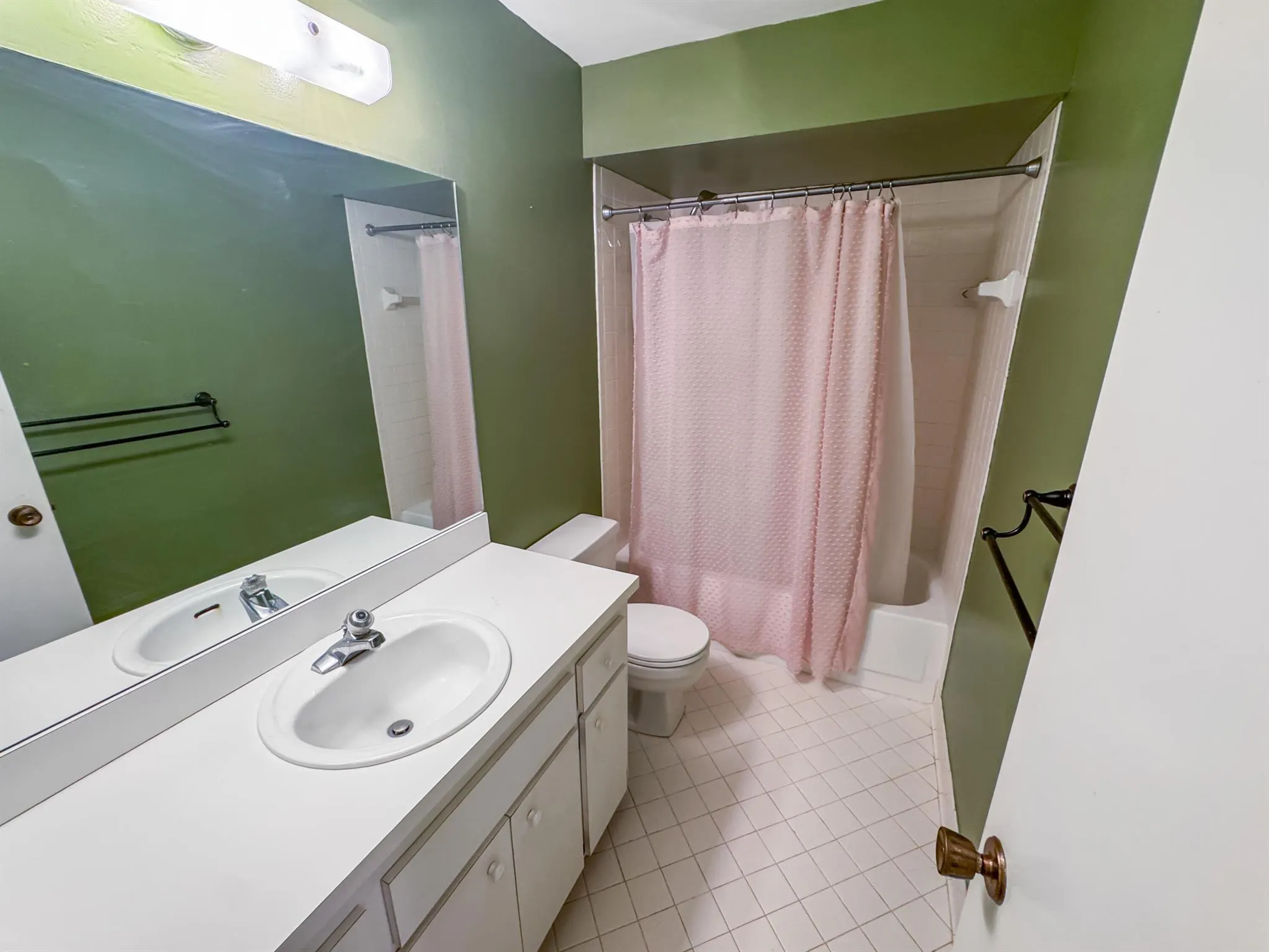 3804 Devenport Court