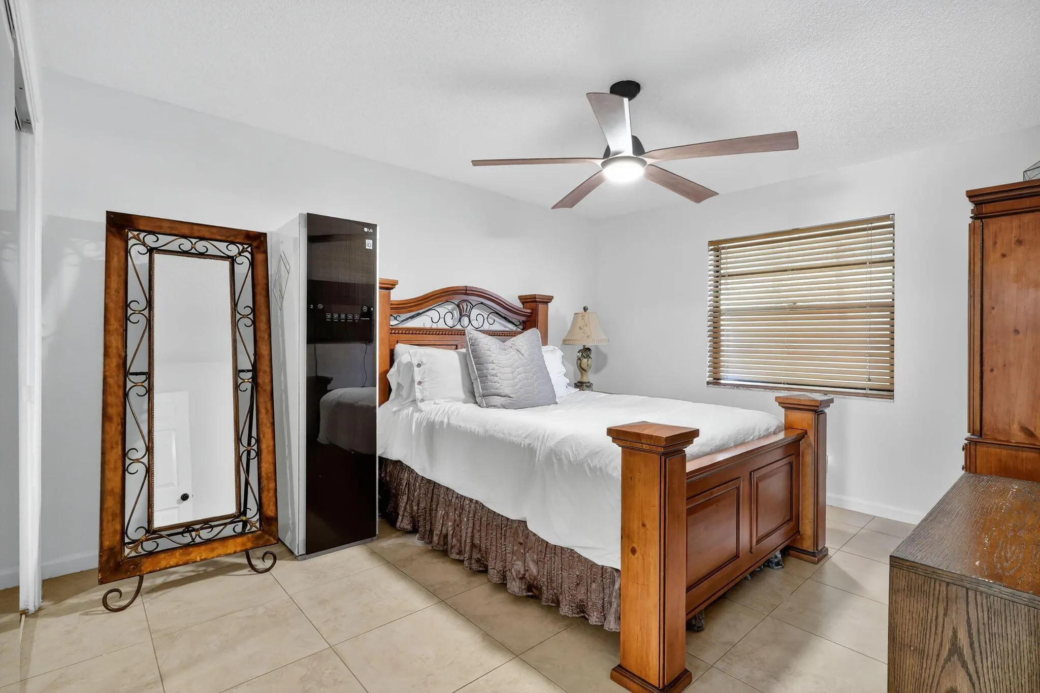 11294 Pine Valley Drive