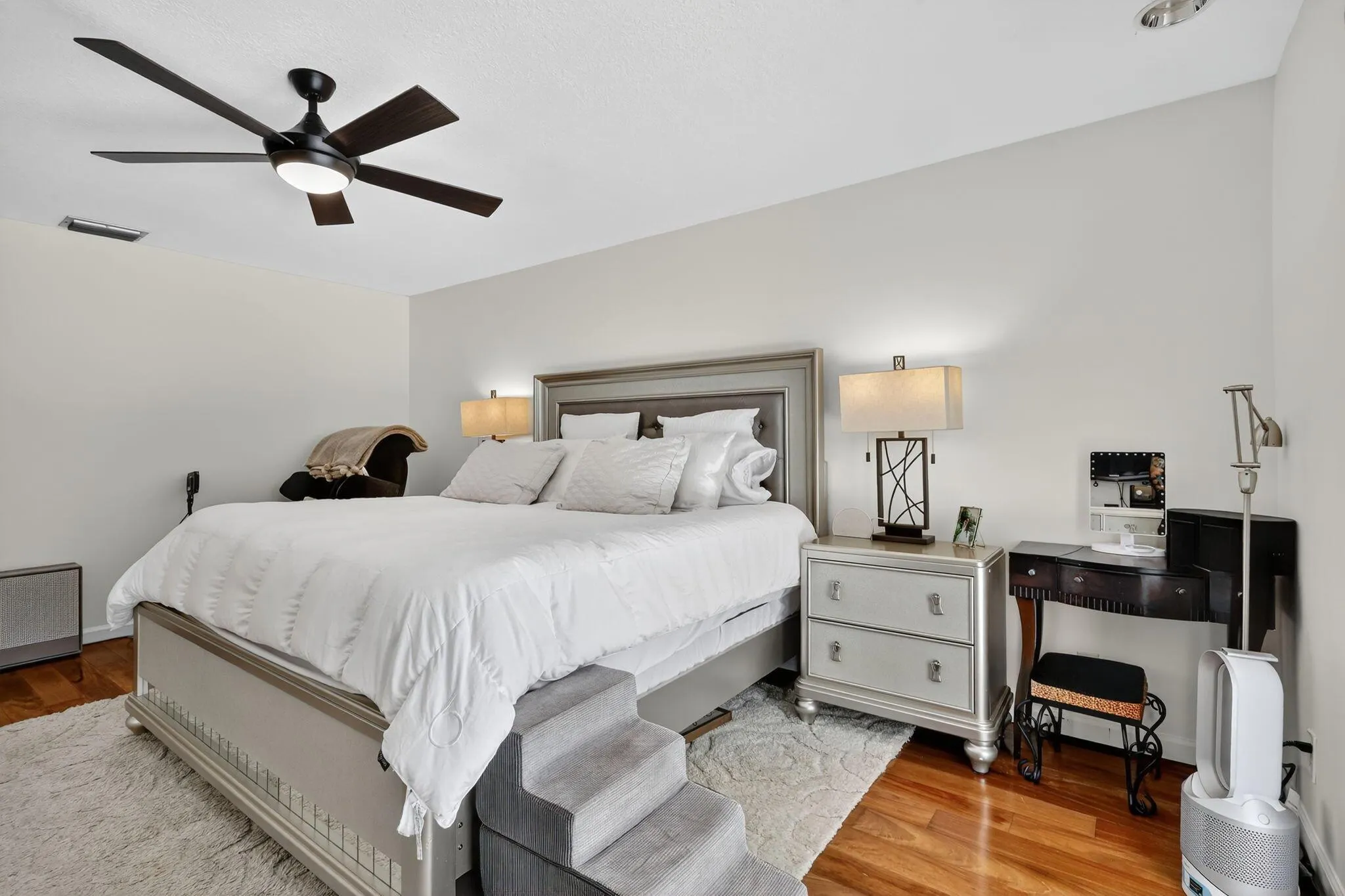 11294 Pine Valley Drive