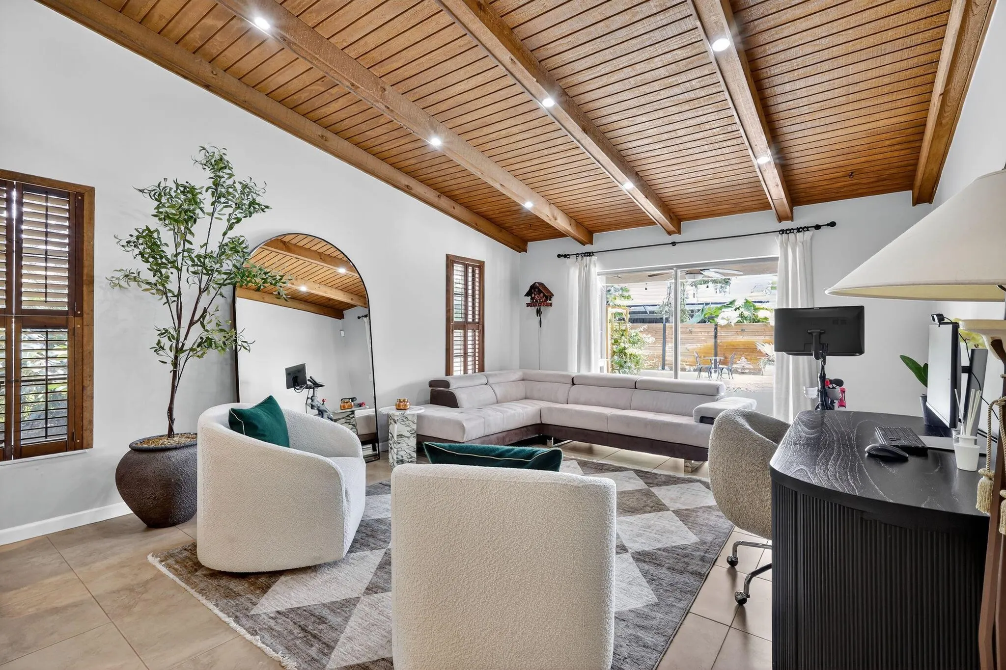 11294 Pine Valley Drive