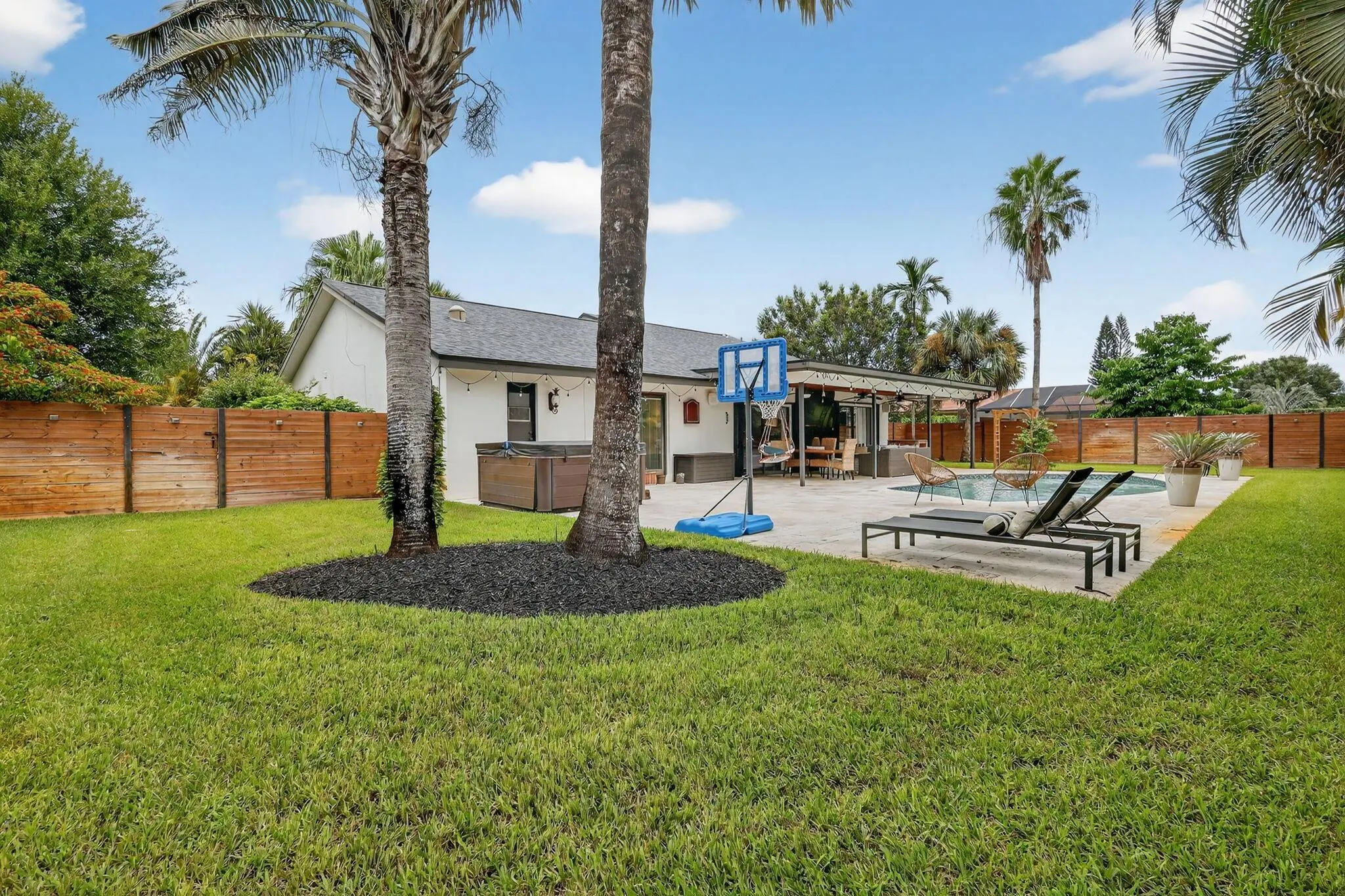 11294 Pine Valley Drive