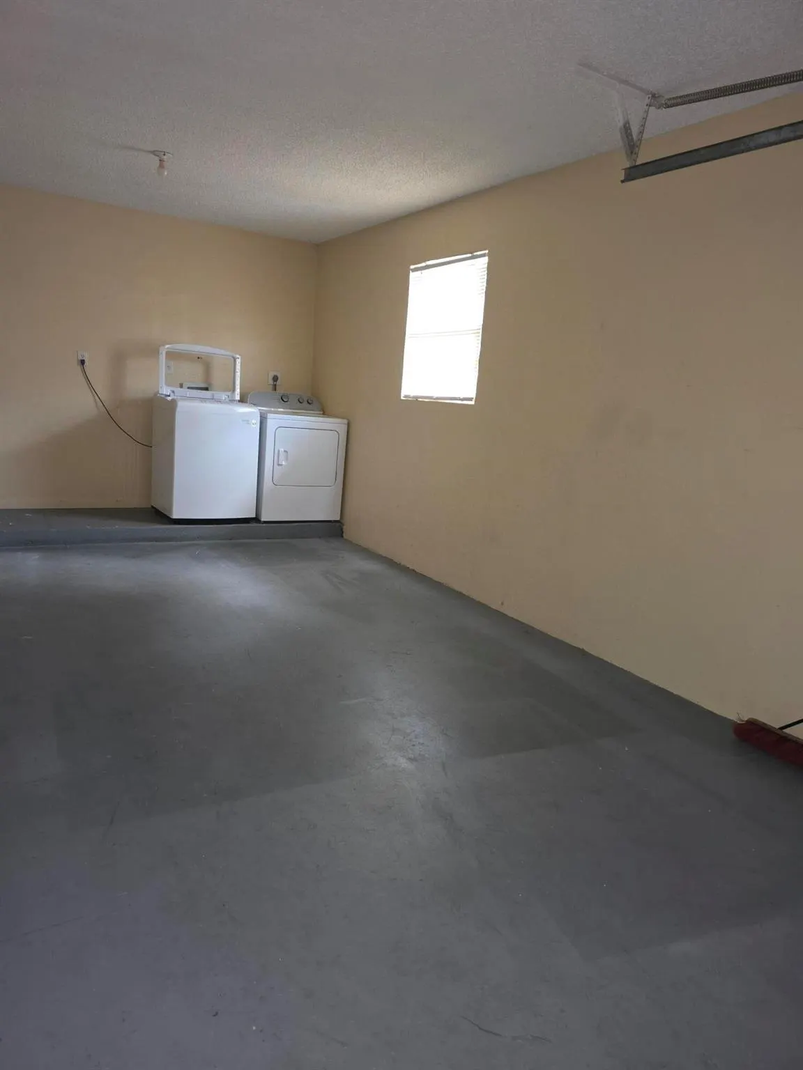 13800 Bottlebrush Court