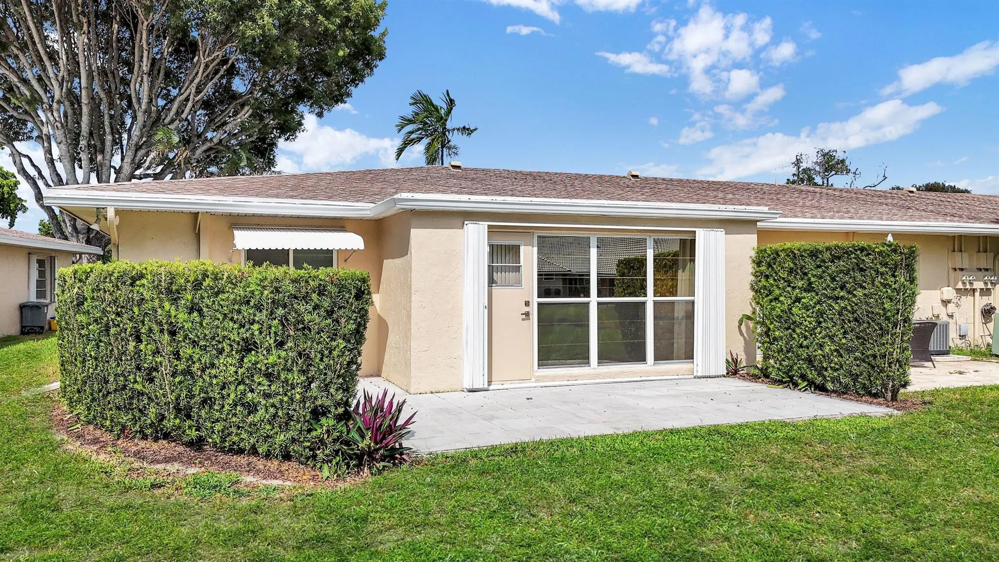 8844 Belle Aire  Dr Drive, #224