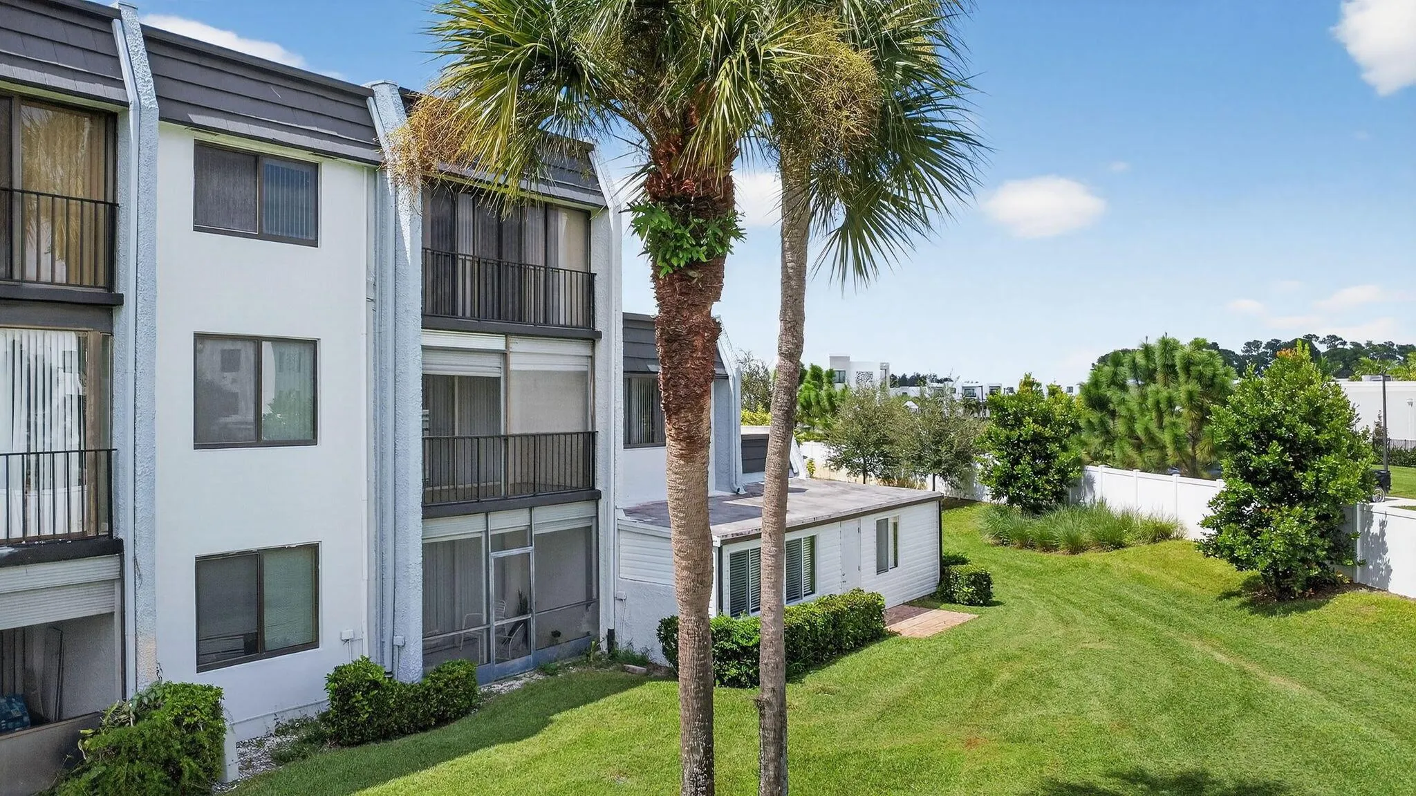 4254 Deste Court, #201