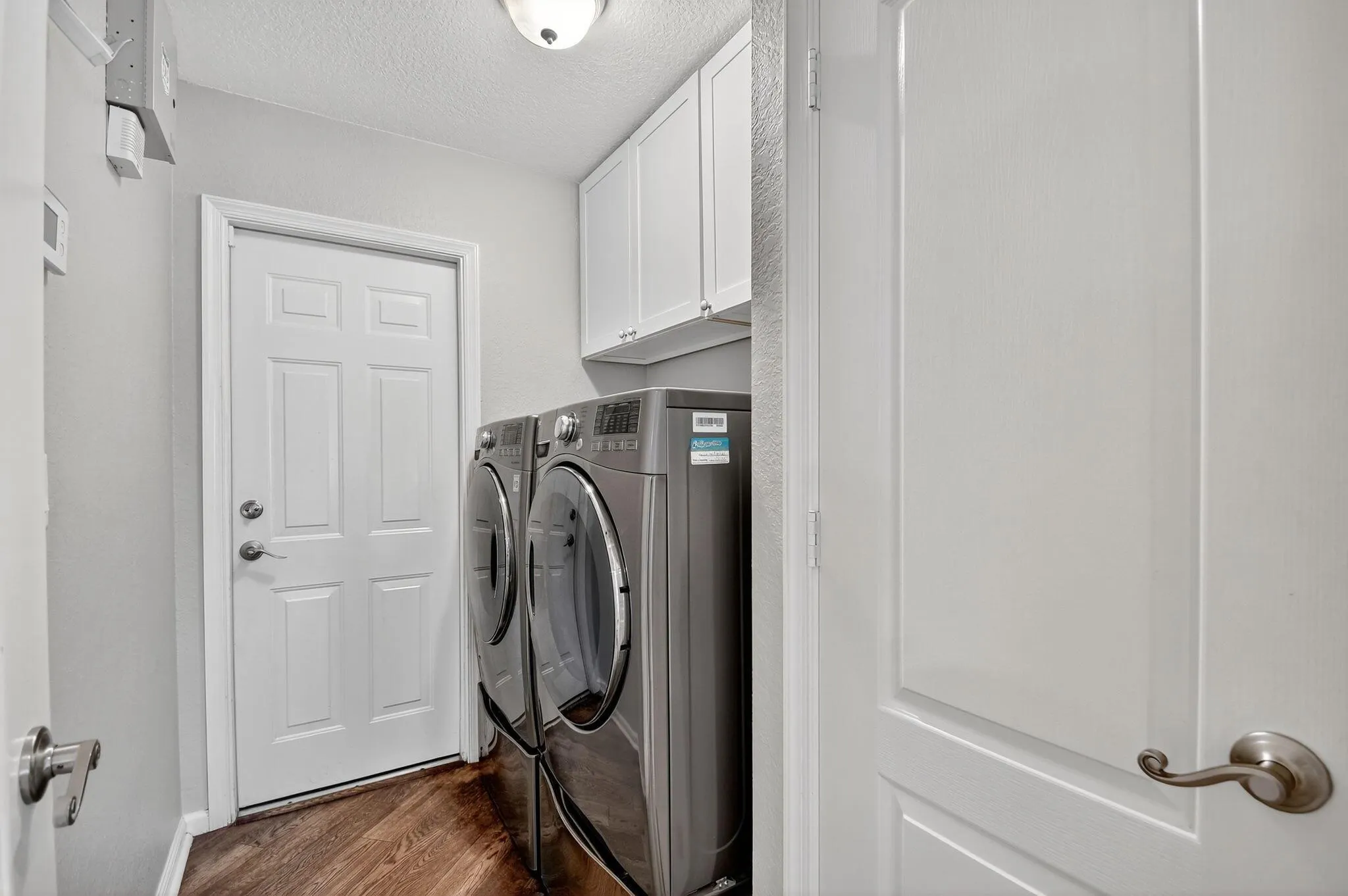 5551 Lago Del Sol Drive