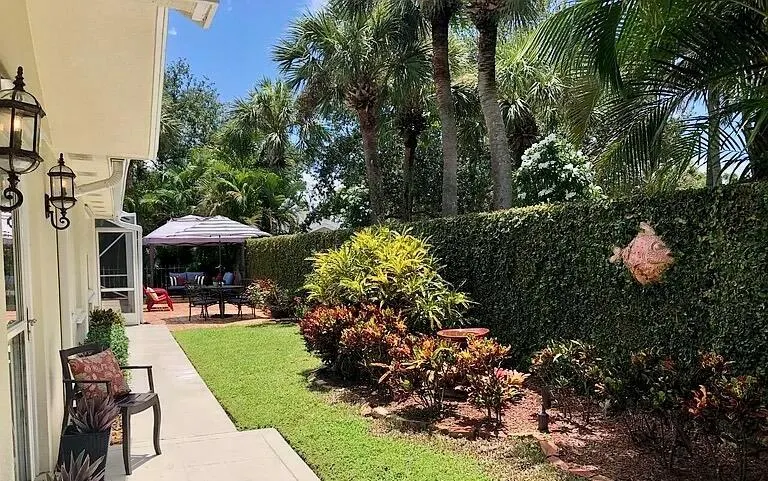 128 Brier Circle