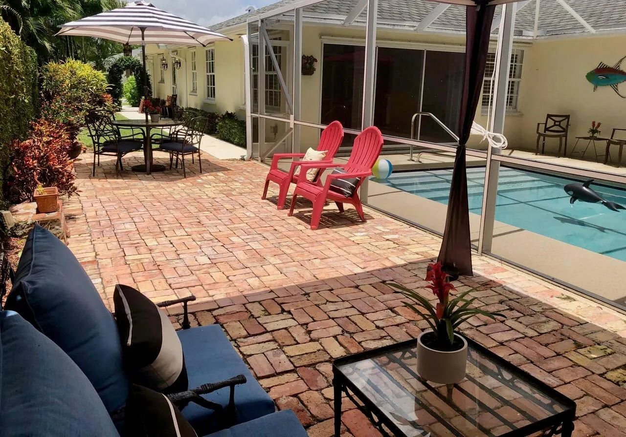 128 Brier Circle
