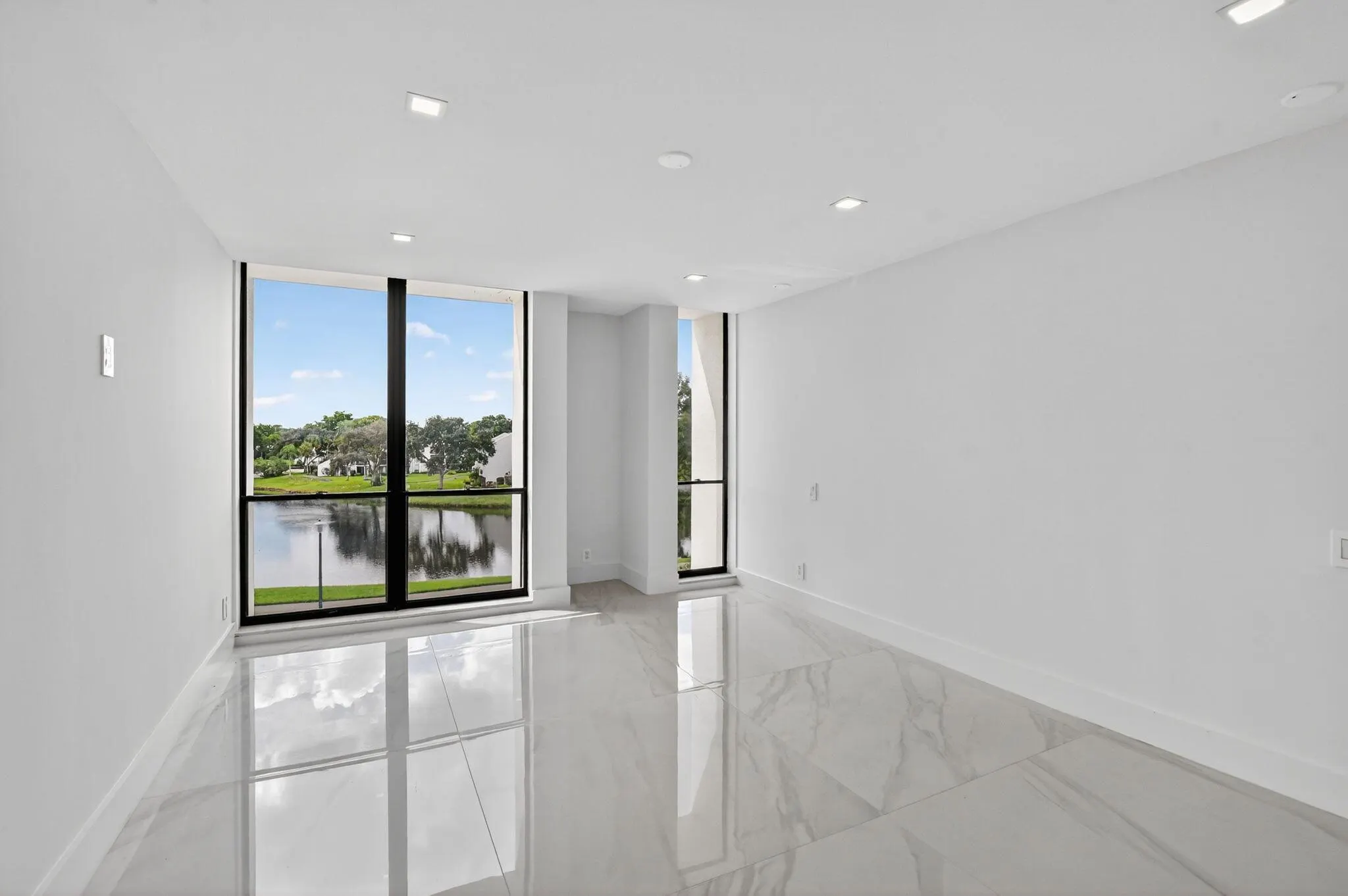 1743 Bridgewood Drive
