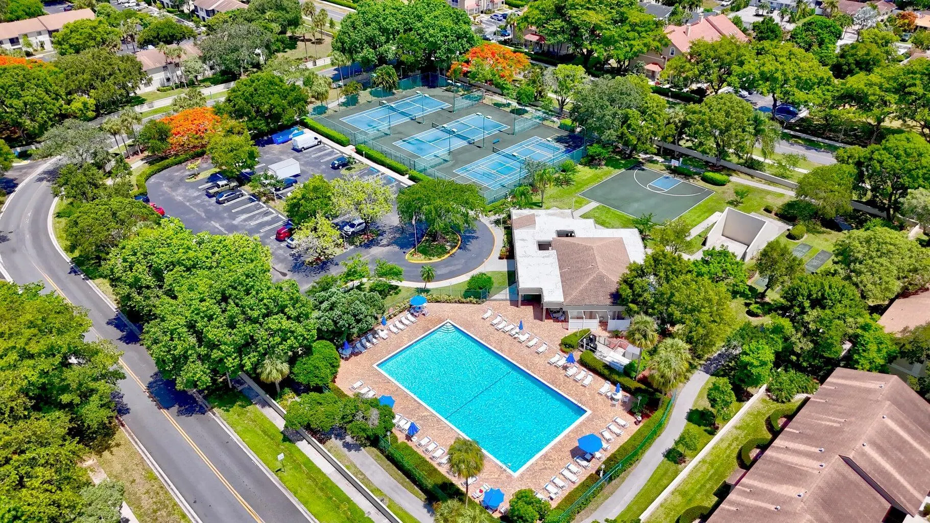 105 Gardens Drive, #102