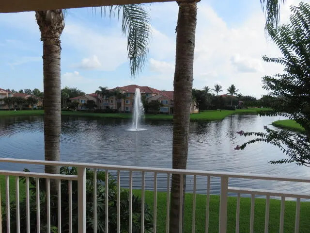 181 SW Palm Drive, #206