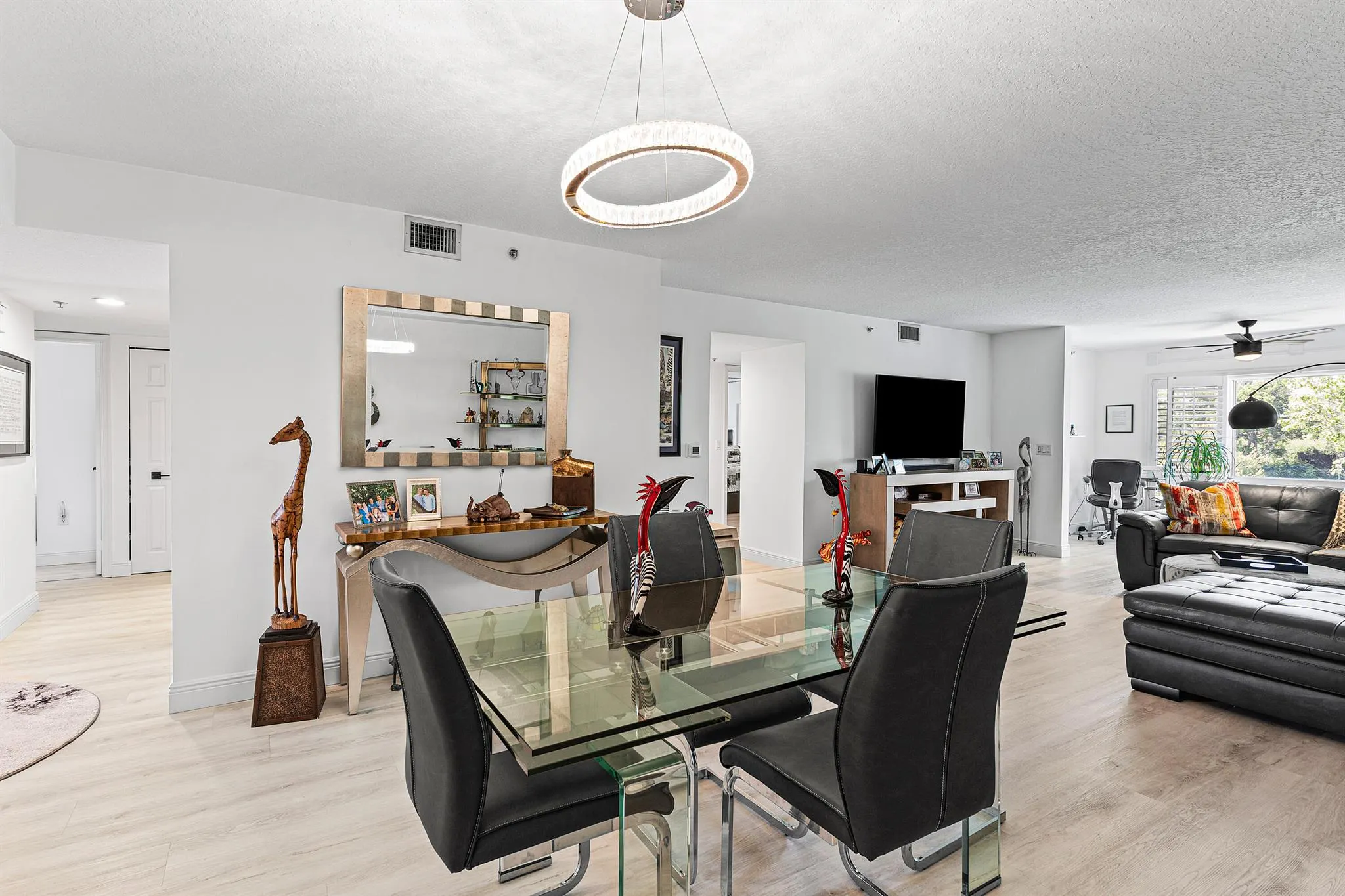 5874 Crystal Shores Drive, #304