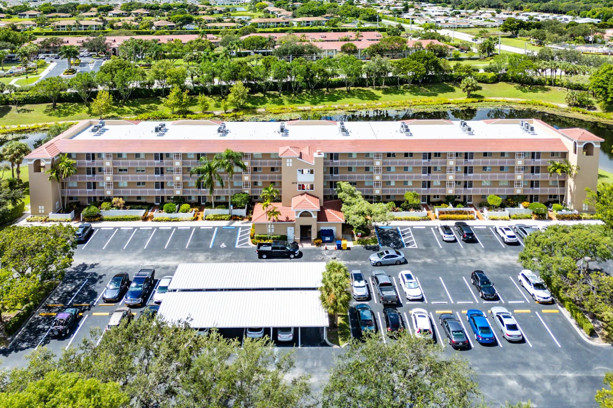 5874 Crystal Shores Drive, #304