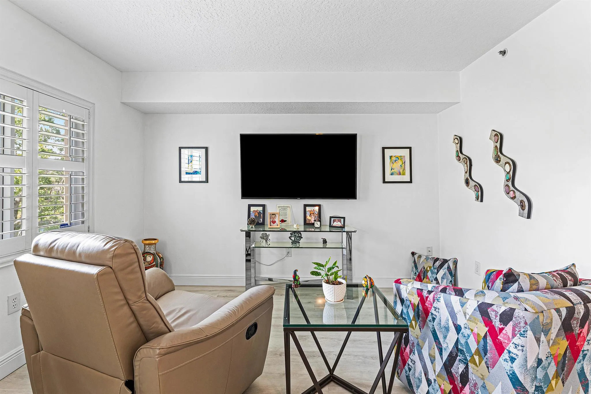 5874 Crystal Shores Drive, #304
