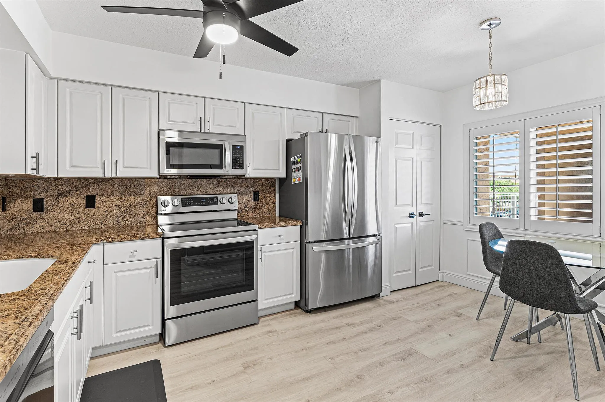 5874 Crystal Shores Drive, #304