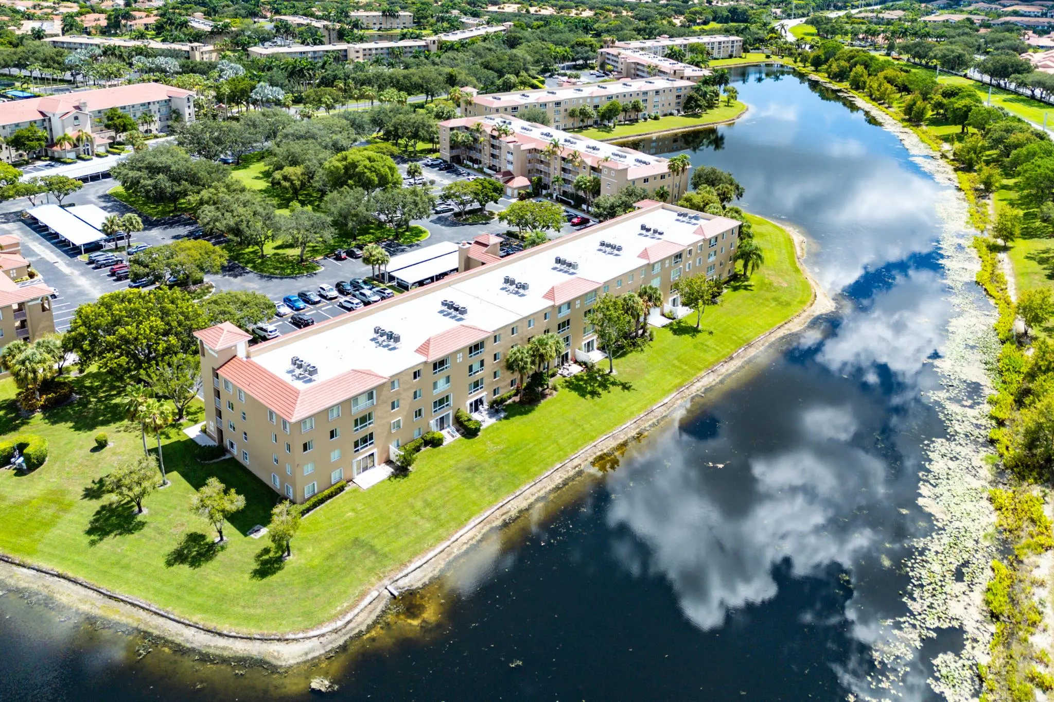 5874 Crystal Shores Drive, #304