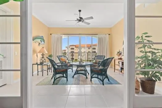 18 Harbour Isles 306 Drive W, #306