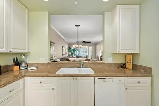 18 Harbour Isles 306 Drive W, #306