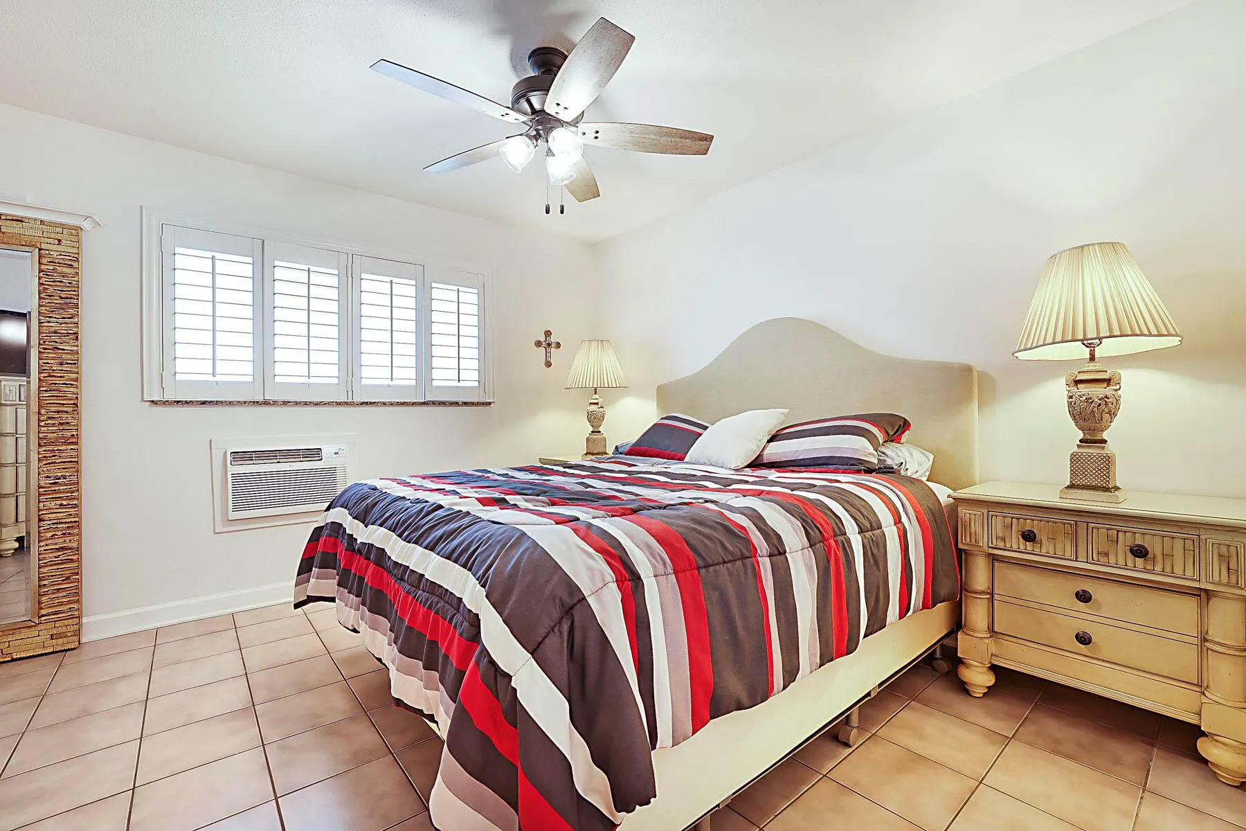 2501 N Ocean Boulevard, #3