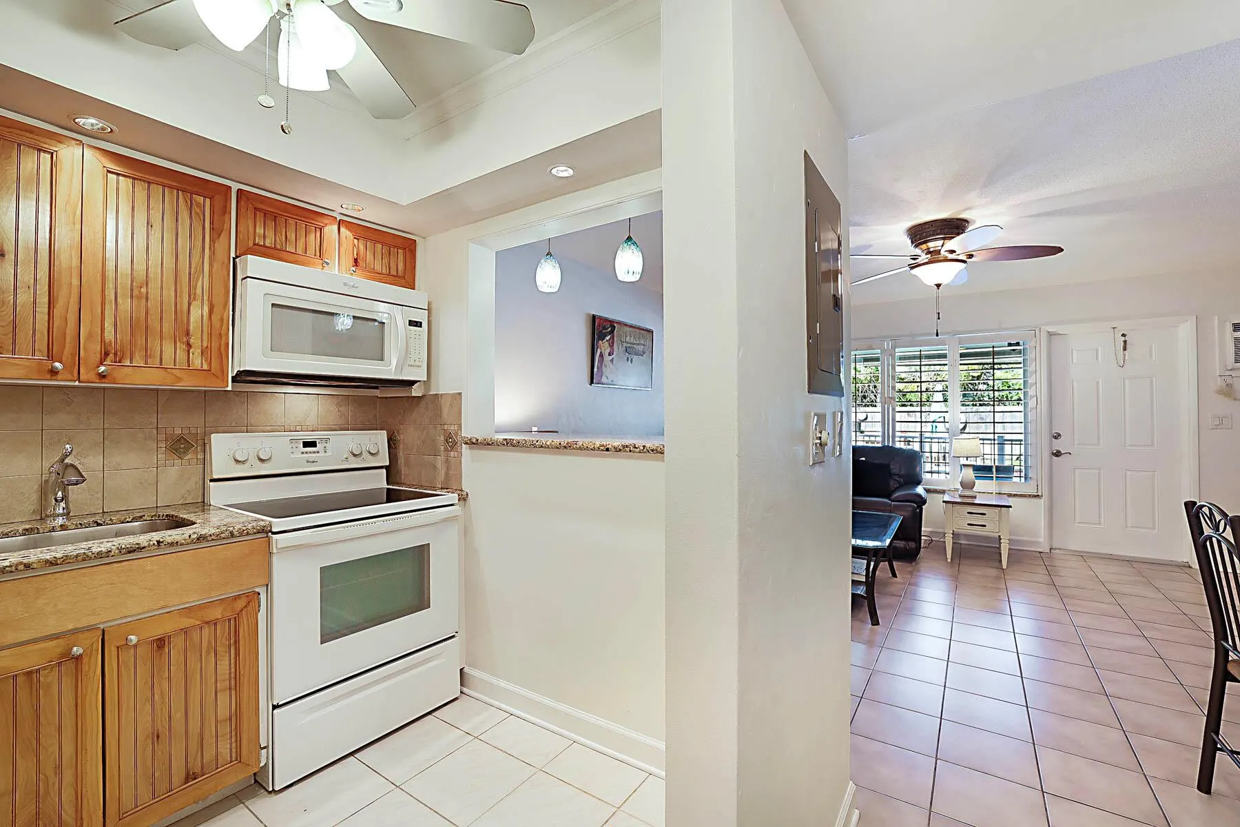 2501 N Ocean Boulevard, #3