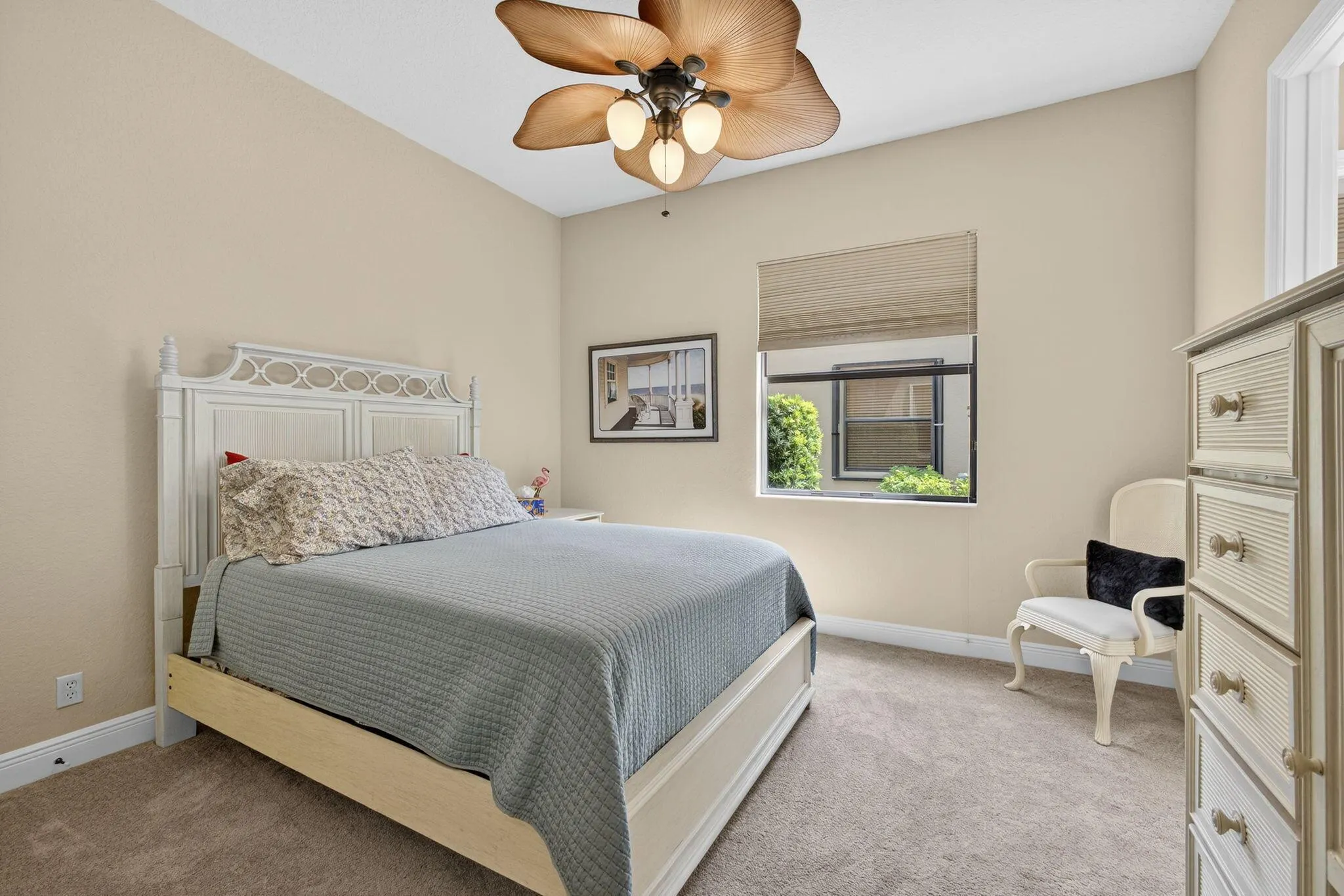 10514 Versailles Boulevard