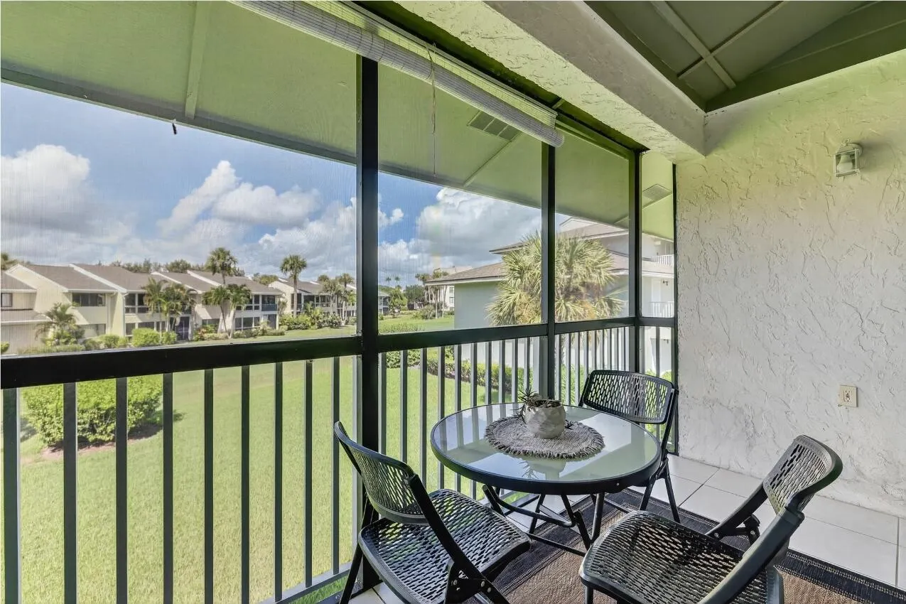 2400 S Ocean Drive, #5623