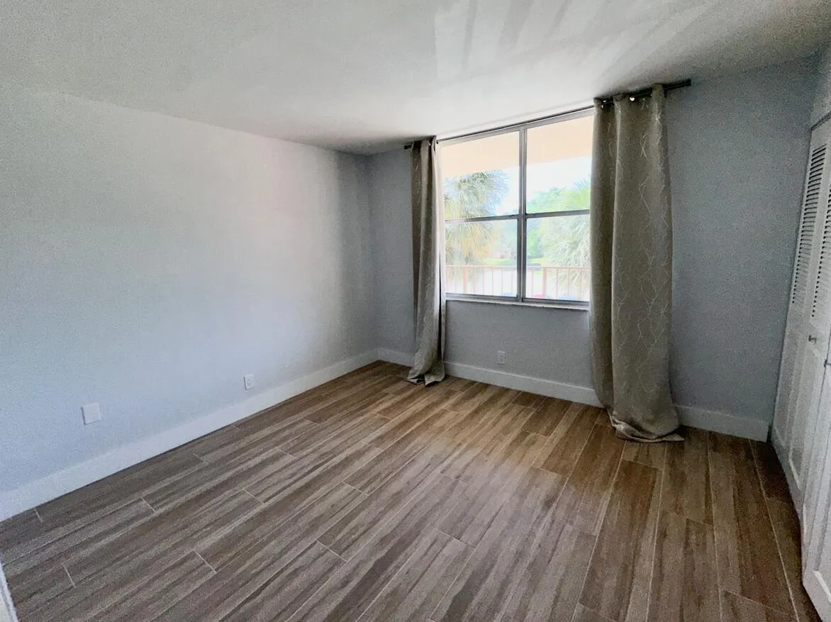 14527 Bonaire Boulevard, #306