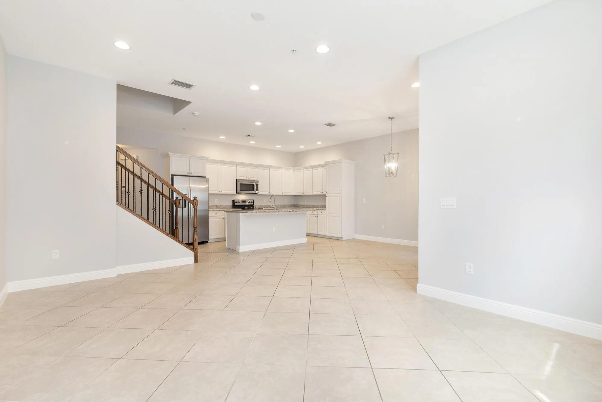 3672 Vintage Way