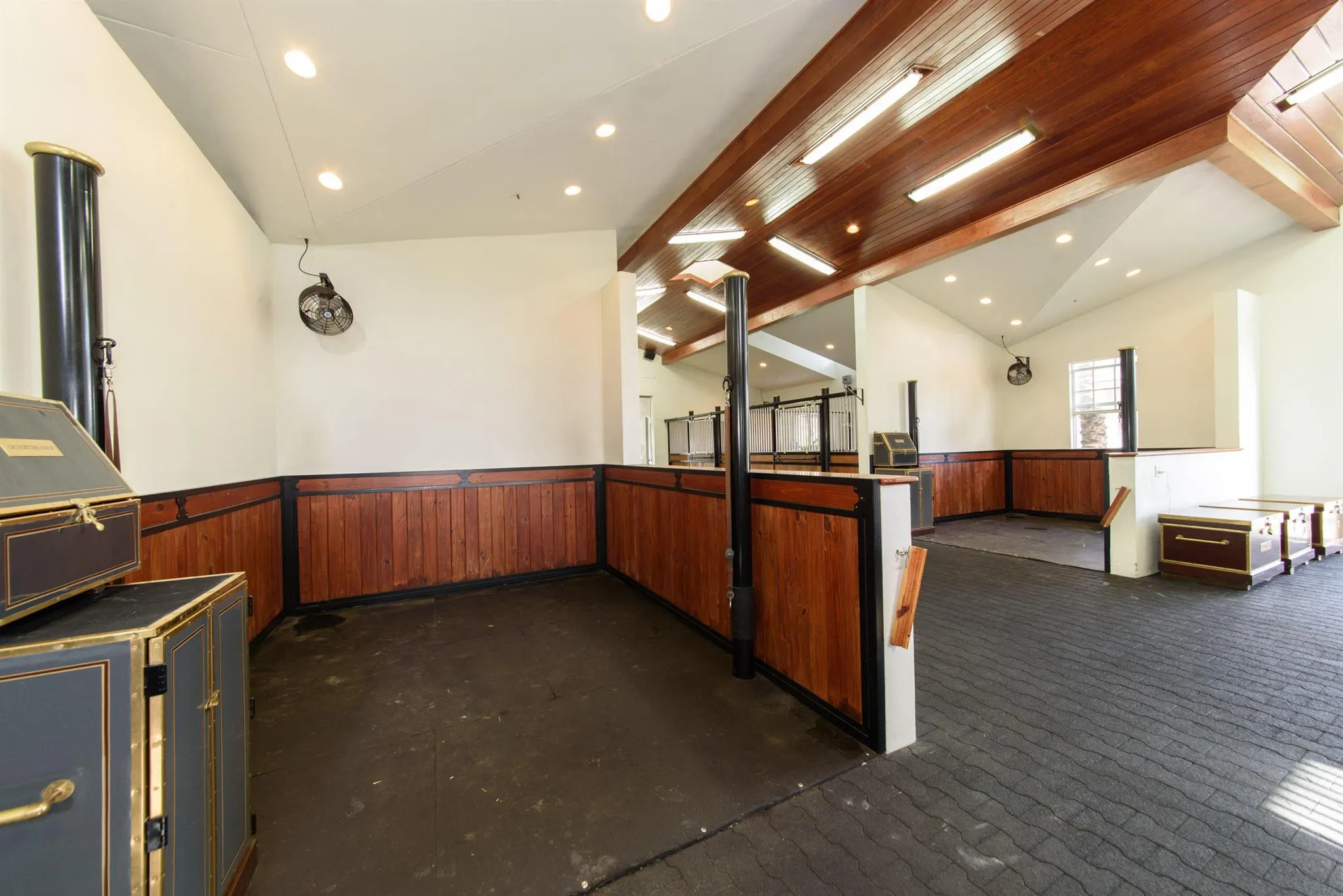 14530 Laurel Trail