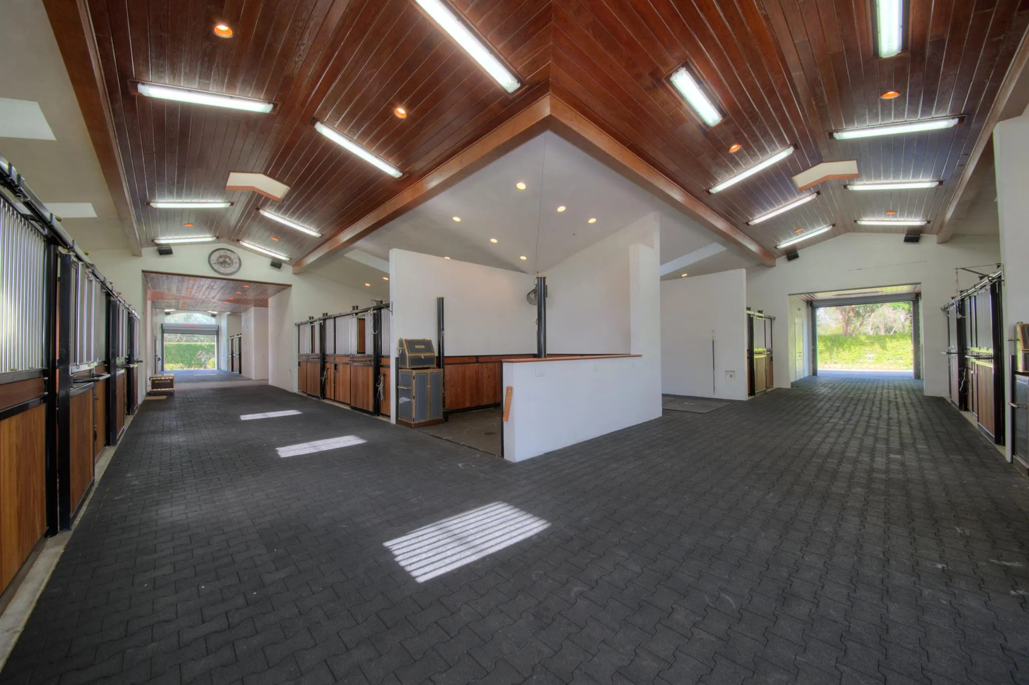 14530 Laurel Trail