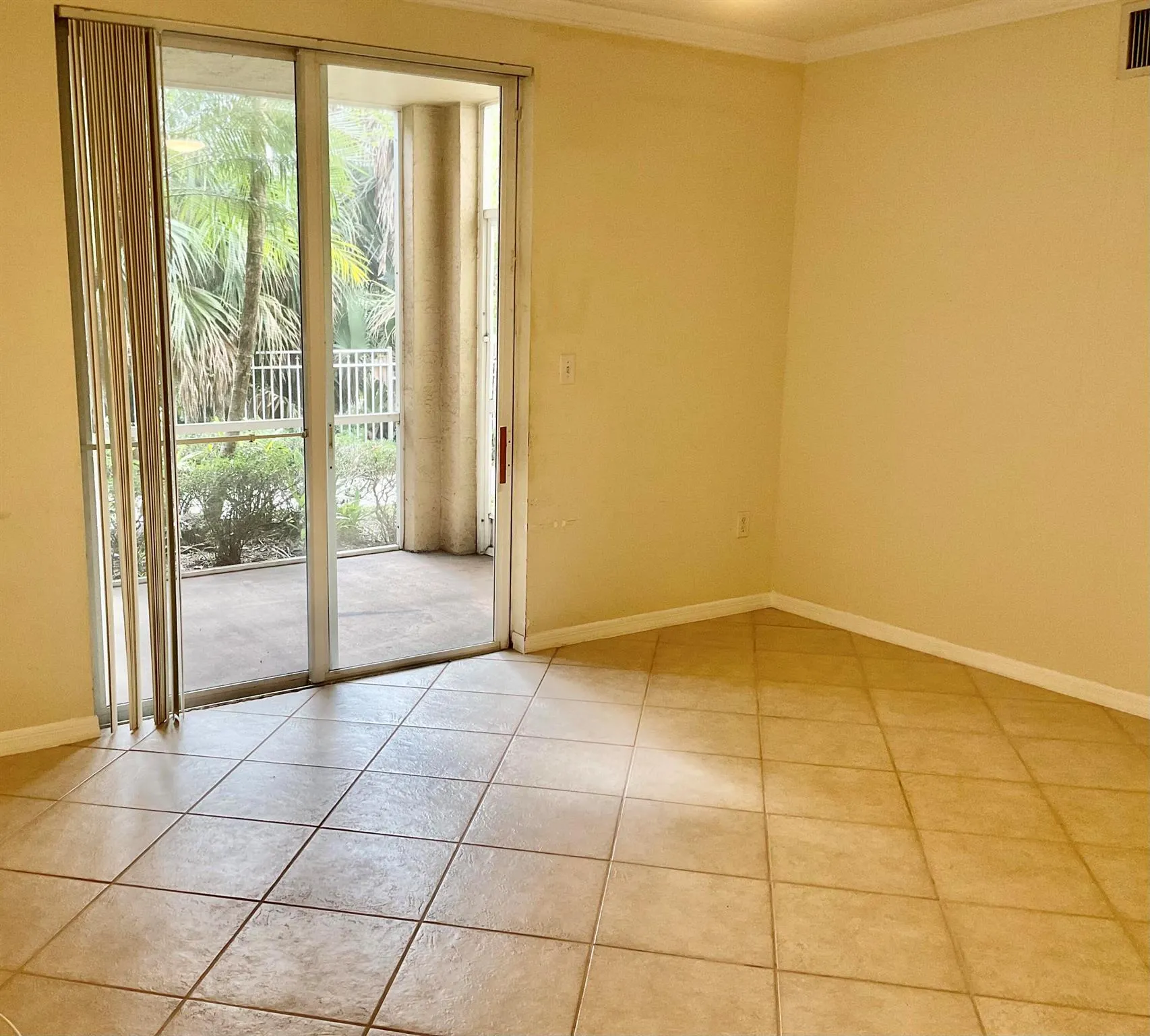 6370 Emerald Dunes Drive, #103