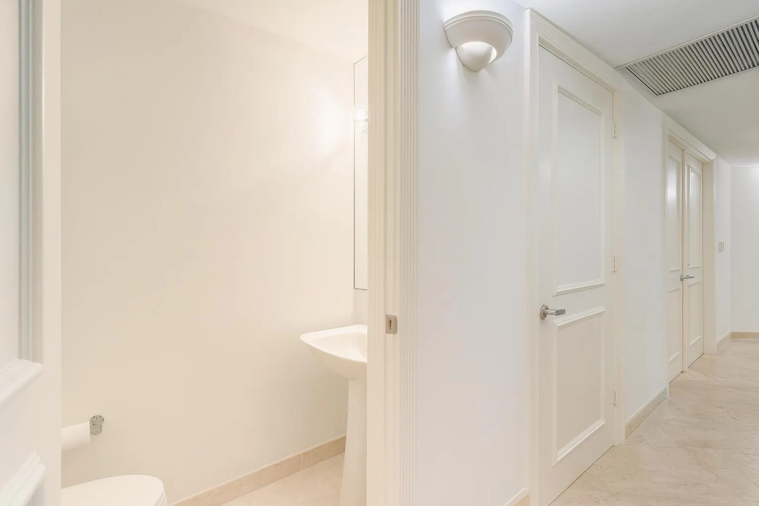 800 Ocean Drive, #803