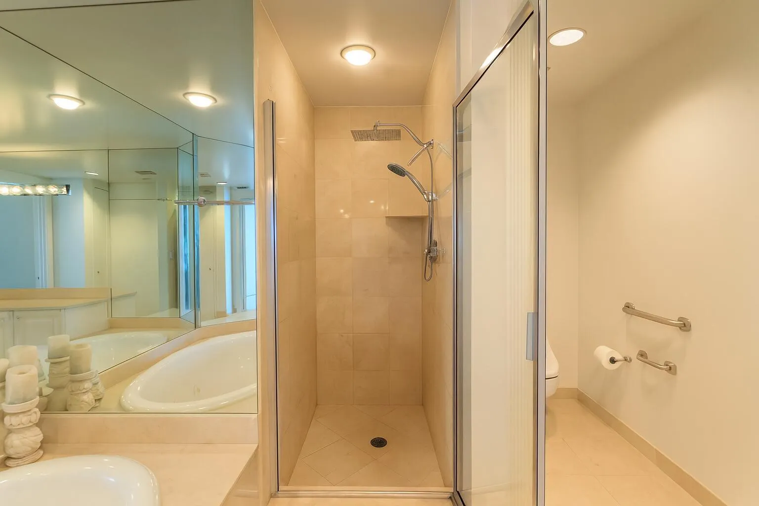 800 Ocean Drive, #803