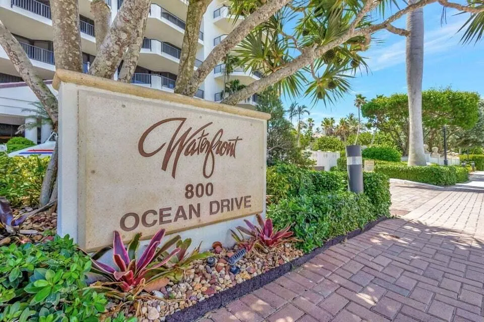 800 Ocean Drive, #803