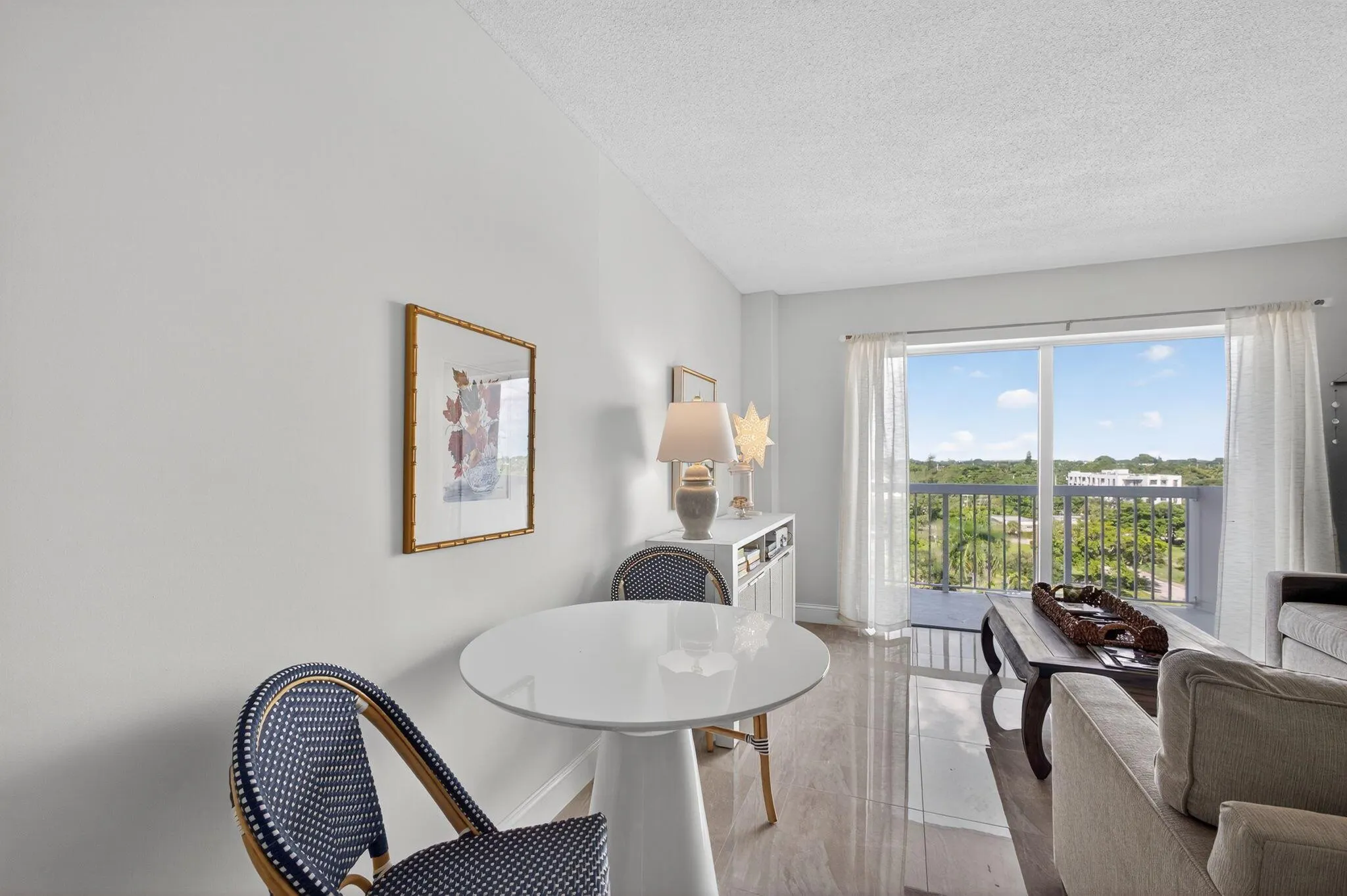 2600 N Flagler Drive, #813