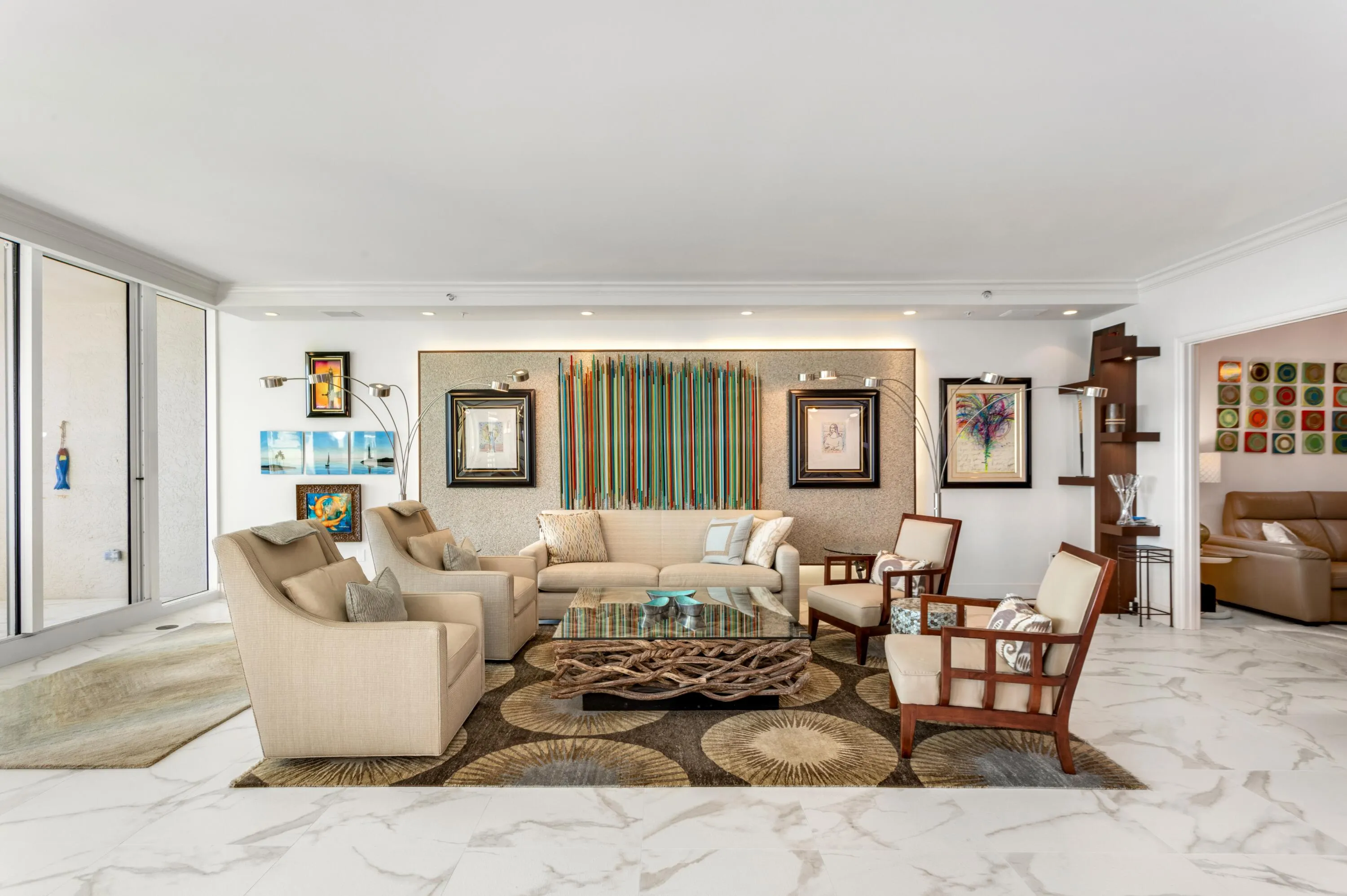 1063 Hillsboro Mile, #606