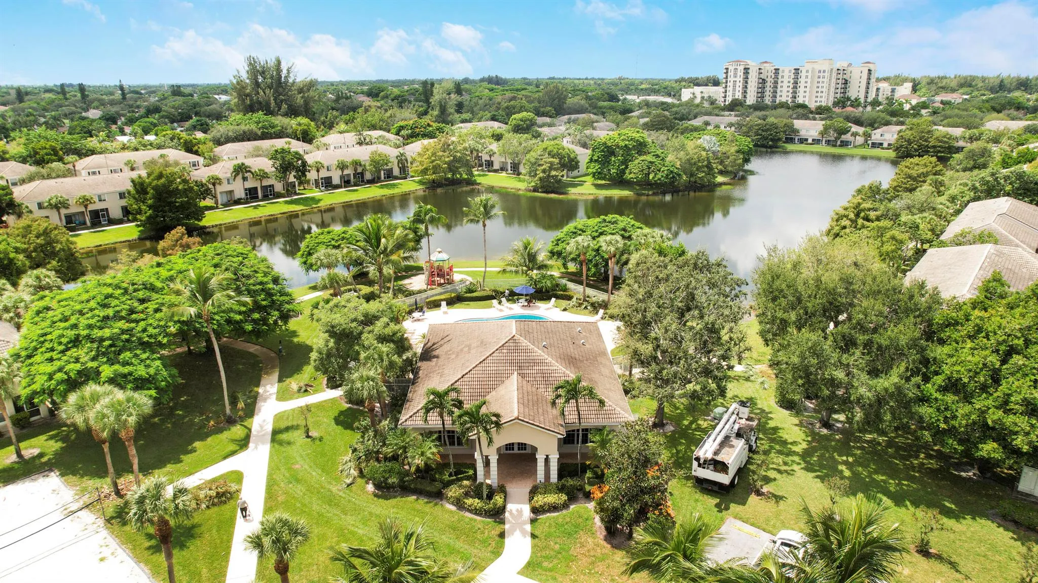 4938 Palmbrooke Circle