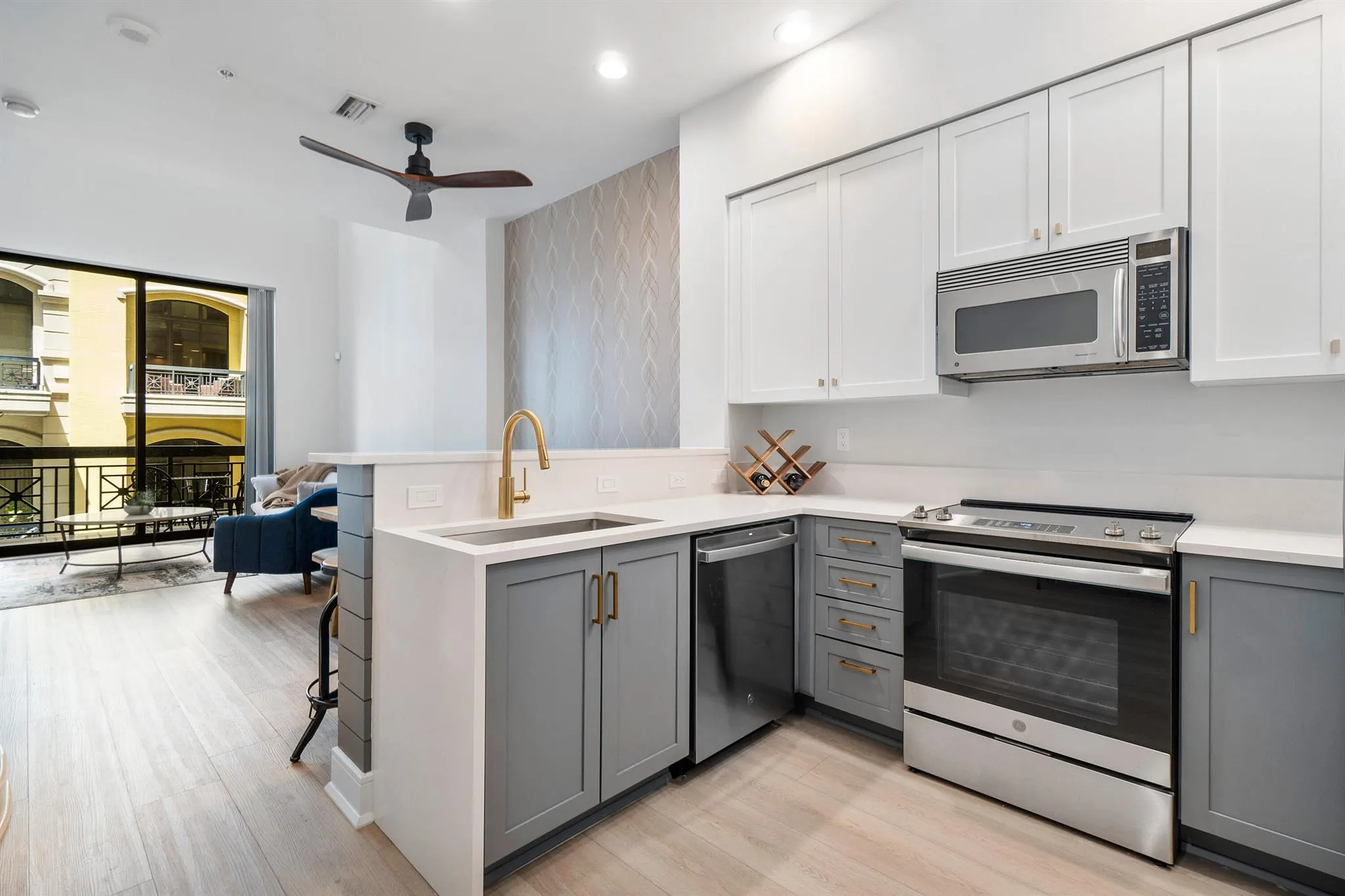 801 S Olive Avenue, #430