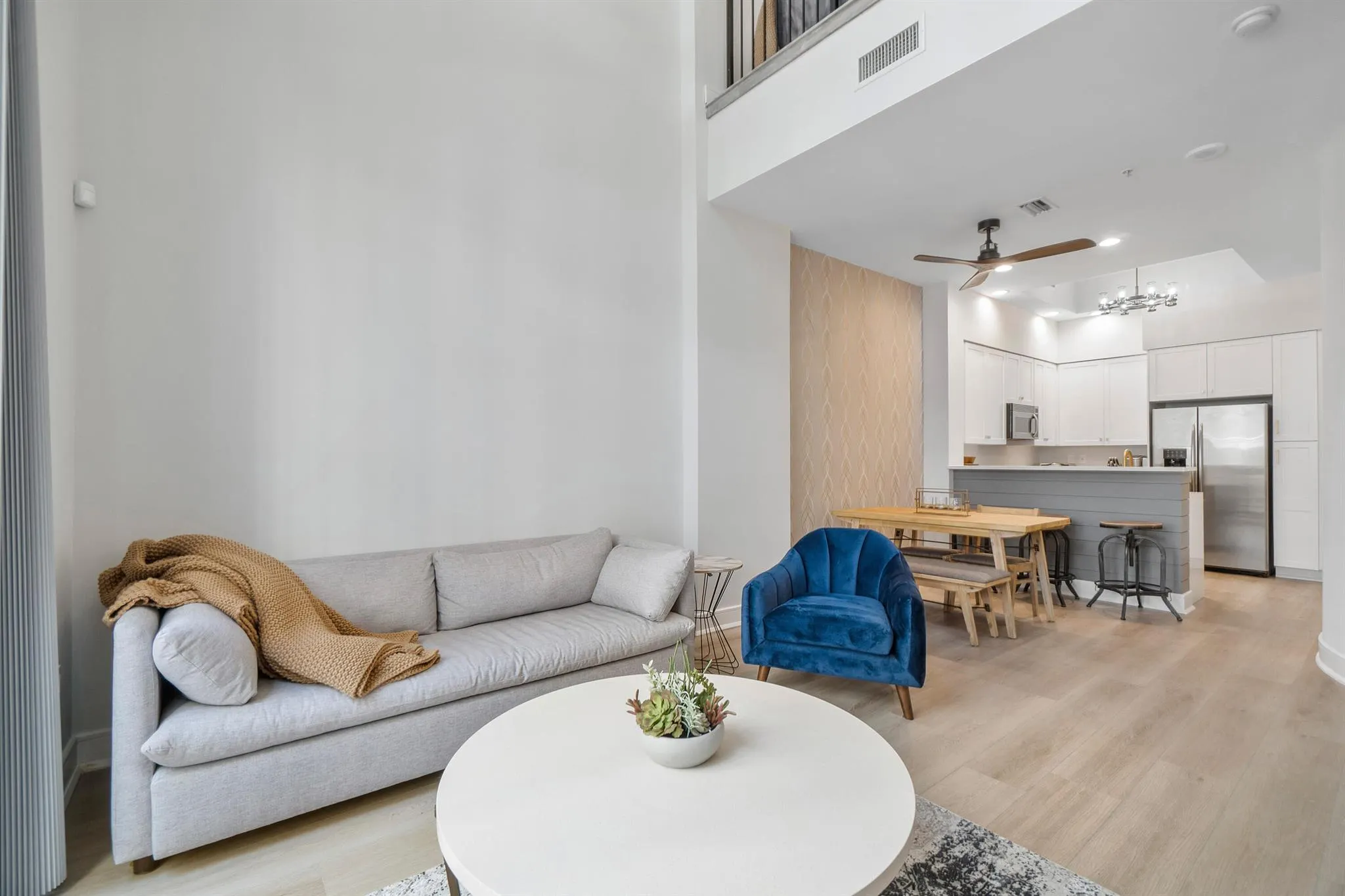 801 S Olive Avenue, #430