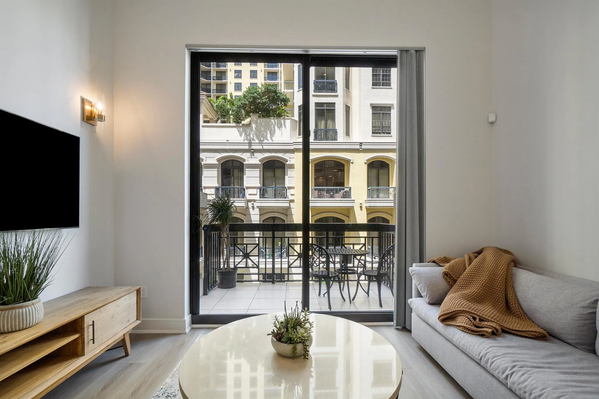 801 S Olive Avenue, #430