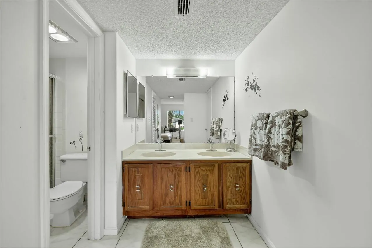 2400 S Ocean Drive, #7333