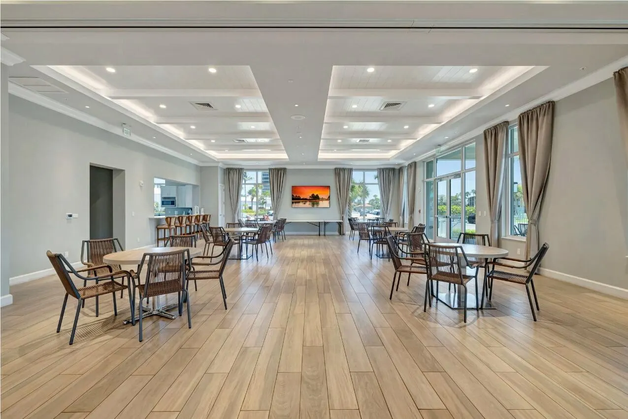 2400 S Ocean Drive, #7333