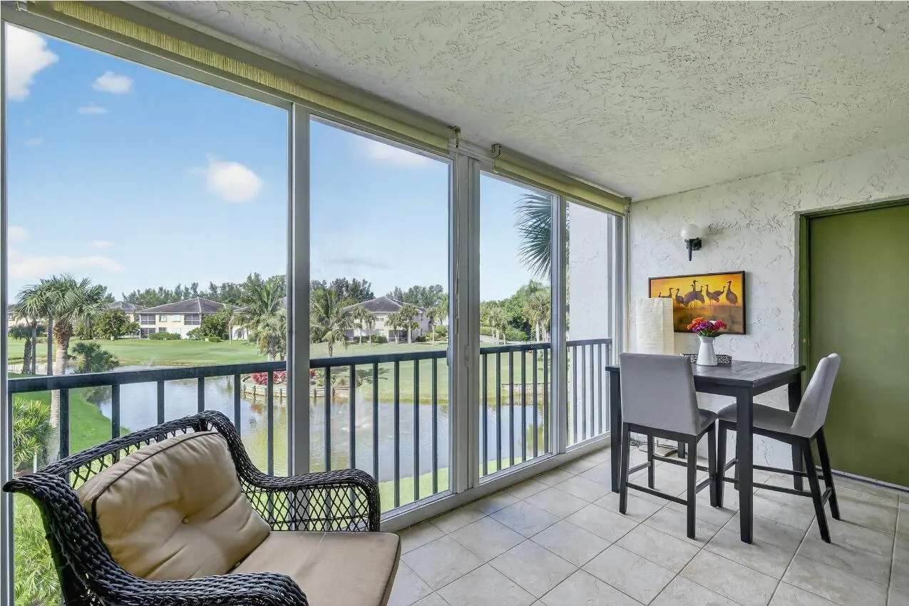 2400 S Ocean Drive, #7333
