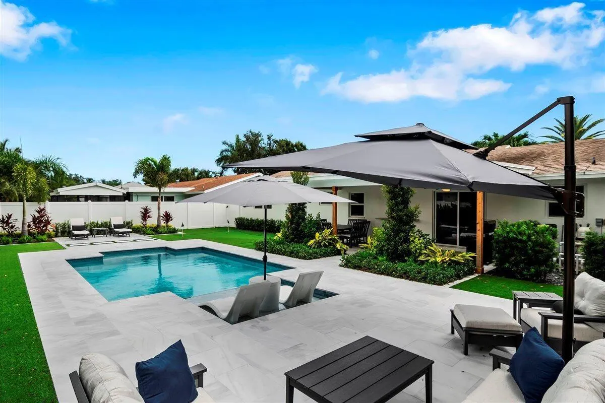 1518 Lance Road