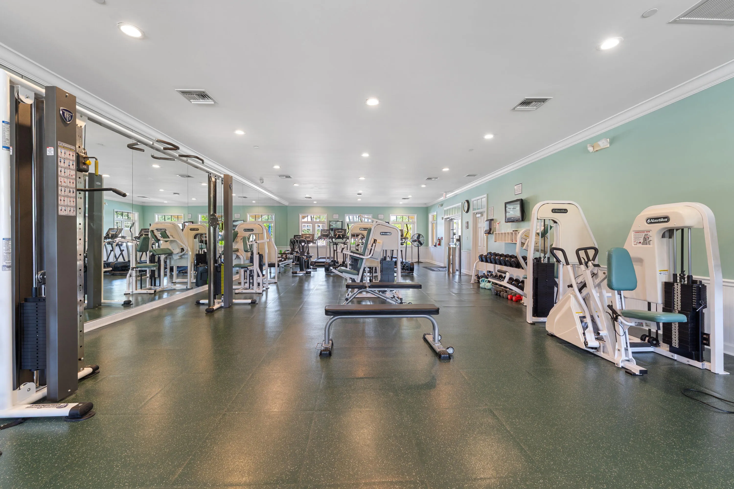 14 W Harbour Isle Drive, #3
