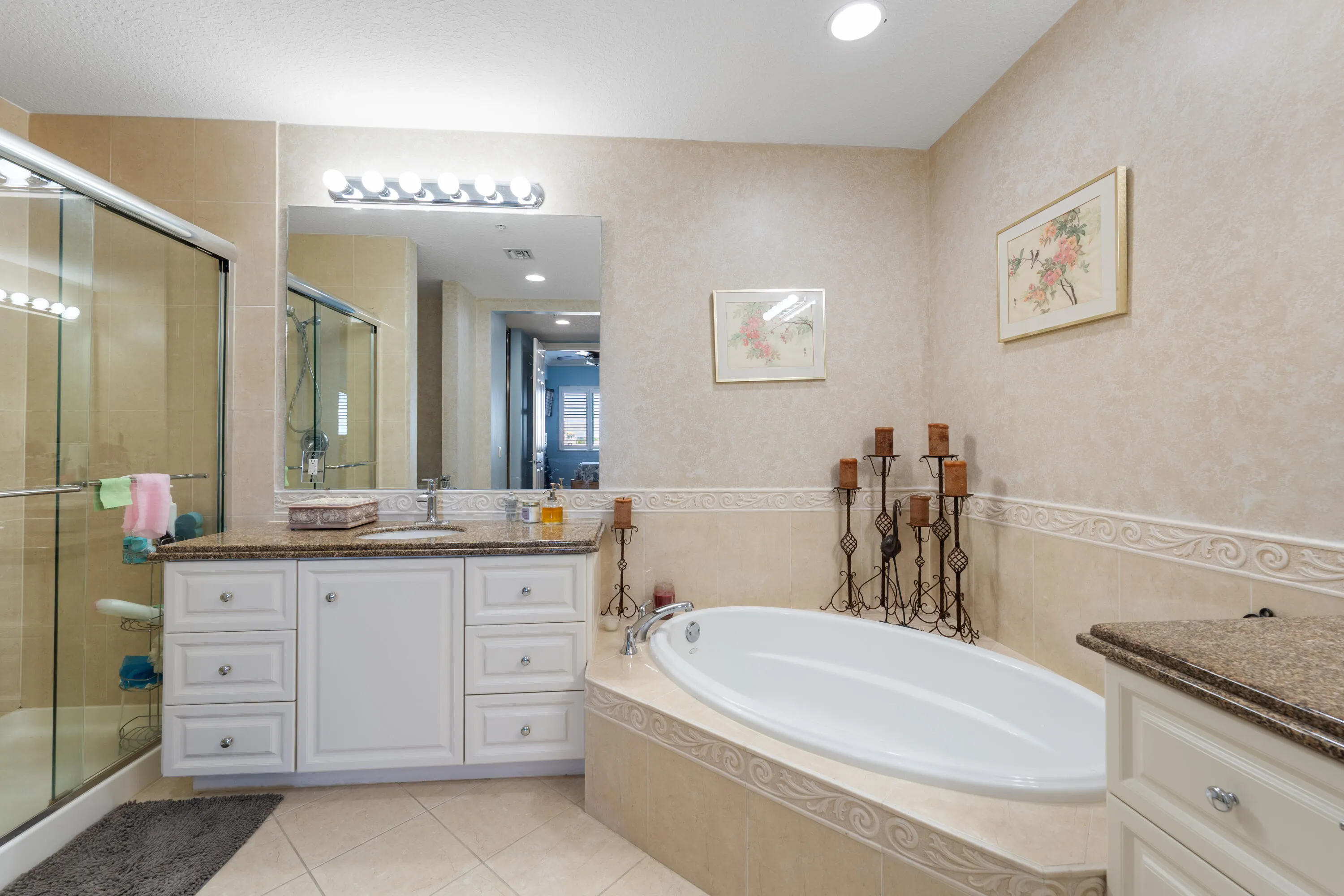 14 W Harbour Isle Drive, #3