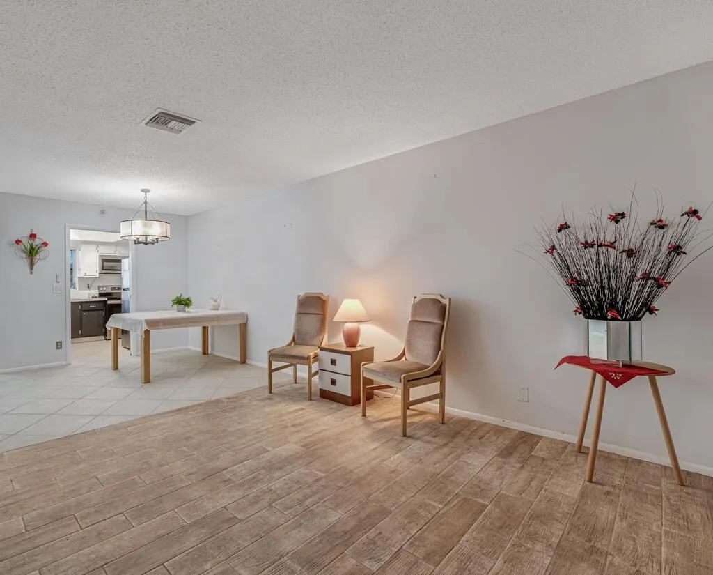 2775 Dudley Drive W, #D