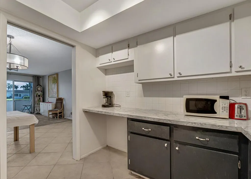 2775 Dudley Drive W, #D